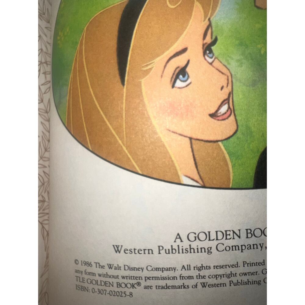 Vintage Disney's A Little Golden Book lot sleeping beauty,Lady,Snow white, Pooh - Picture 6 of 12